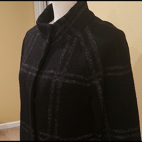 Adrienne Vittadini Black and Gray Plaid Coat - Picture 7 of 8